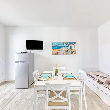 Casa Croce Bilocale Piano Terra By Salento Com * Torre Mozza